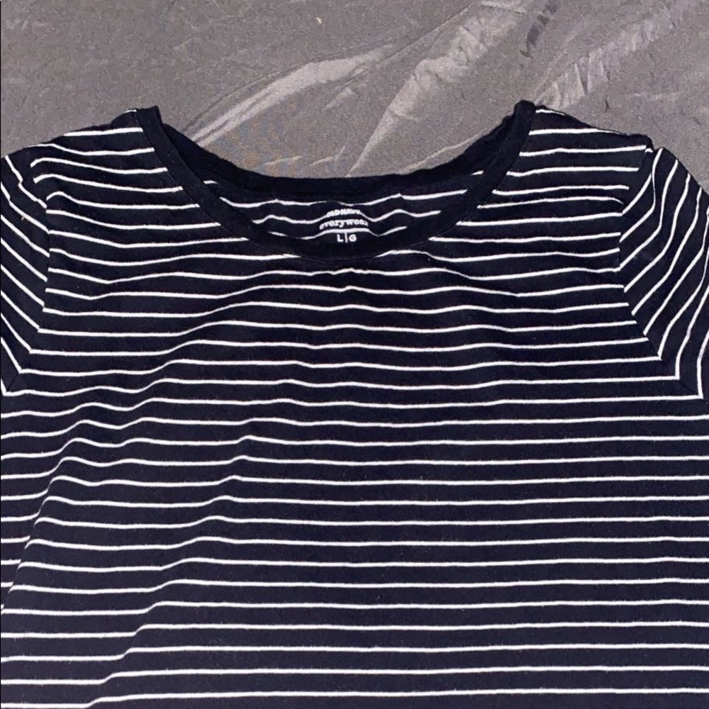 Black and white striped Tee